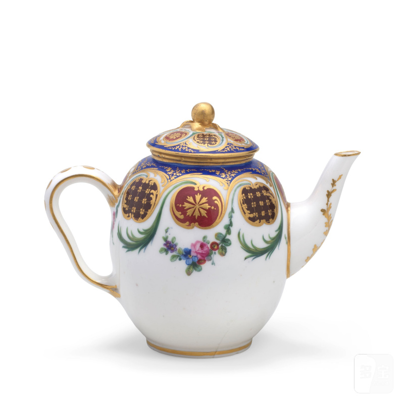A Sèvres teapot and cover (théière Calabre), dated 1777 - 图6